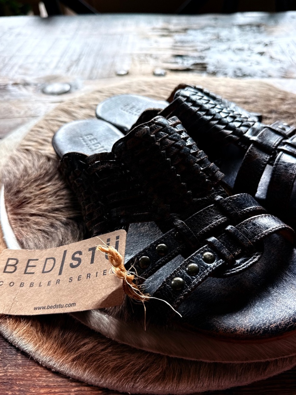 NWT Bed|Stu Leather Woven Slide Sandals size 9 (fits like 8)5)